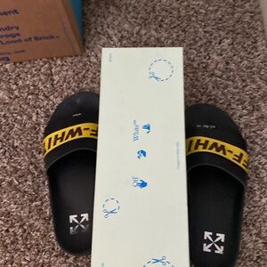 Off-white industrial slippers met logo yellow, and black size 10.5